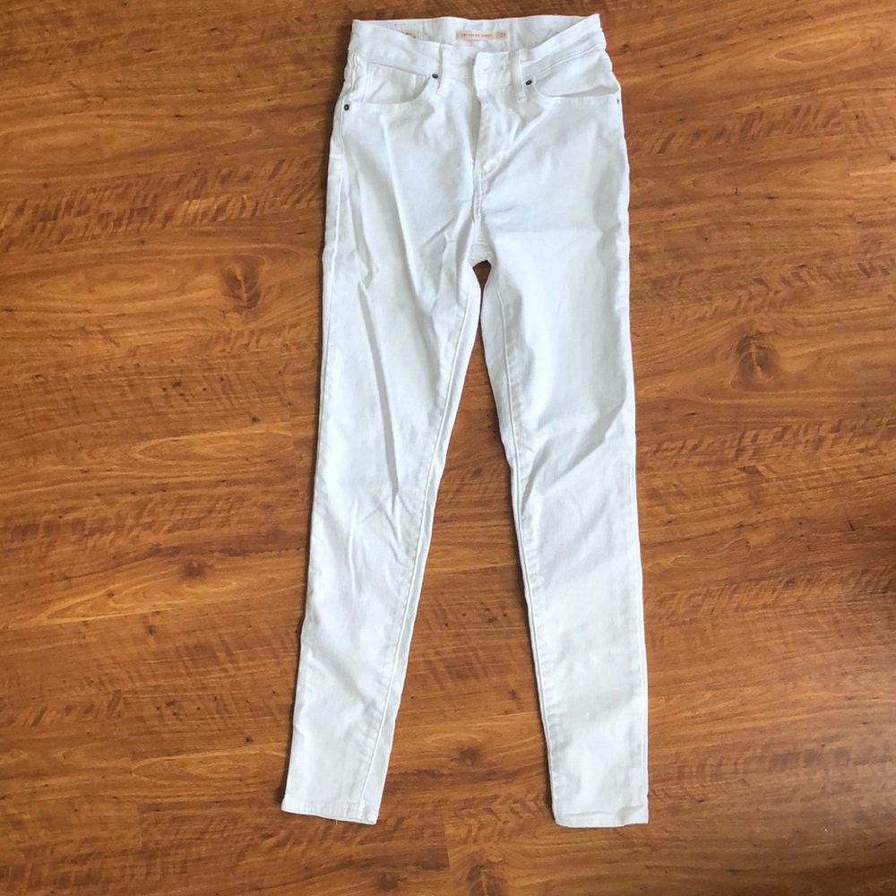 Brand New Levi’s 721 High Rise Skinny Jeans